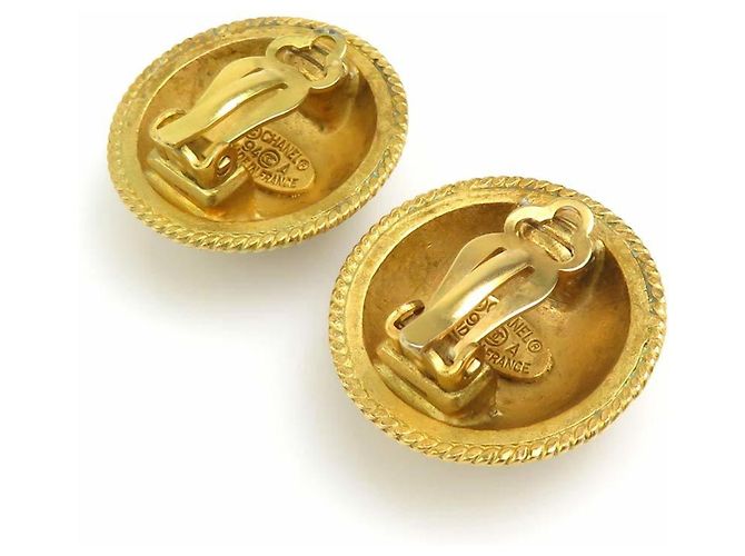 Pendientes de clip dorados Chanel - vista 4