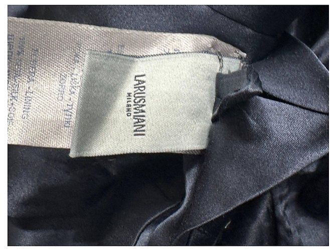 Larusmiani Black Wool Coat Size 40 Pre-owned - view 2