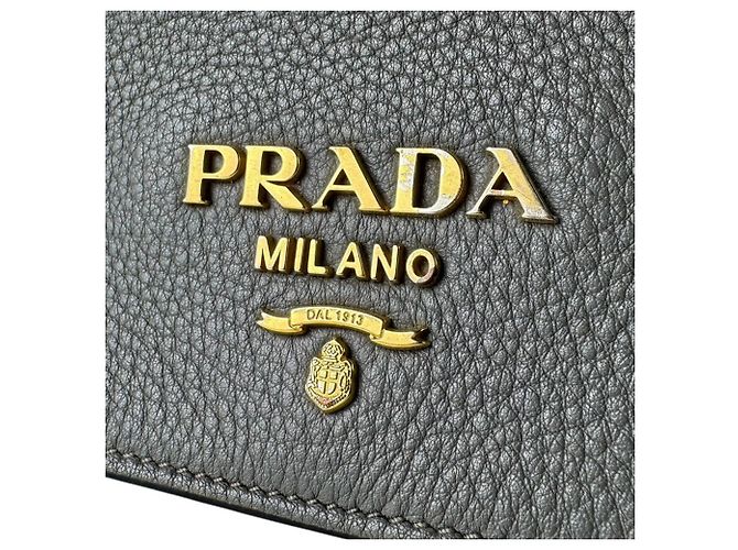 Borsa a tracolla in pelle grigia Prada Marrone - vista 11