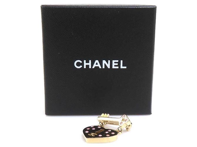 Spilla Chanel Cuore, Lucchetto e Chiave Rosa D'oro - vista 14