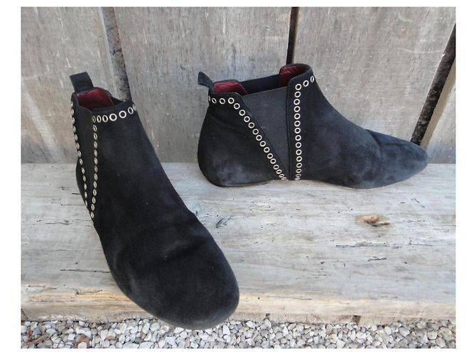 Stivaletti Isabel Marant in scamosciato nero con borchie - vista 3