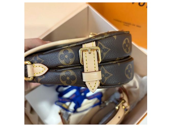 Borsa Louis Vuitton Saumur BB Monogram Marrone Monogramma - vista 6