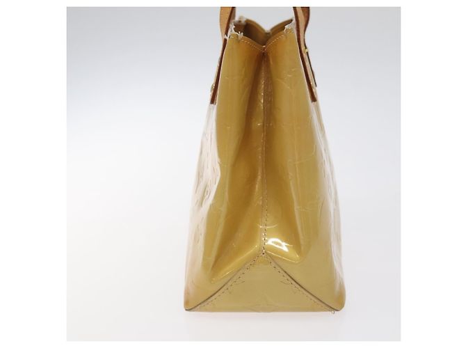 Louis Vuitton Reade Monogram Vernis PM Beige - vista 3