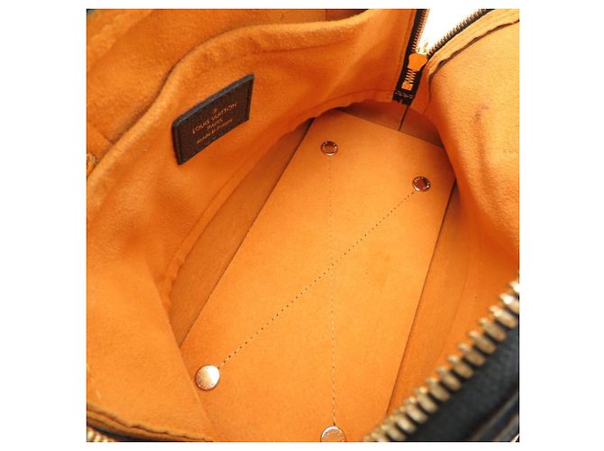 Borsa Louis Vuitton Monogram Empreinte Neo Alma BB Nero Monogramma - vista 6