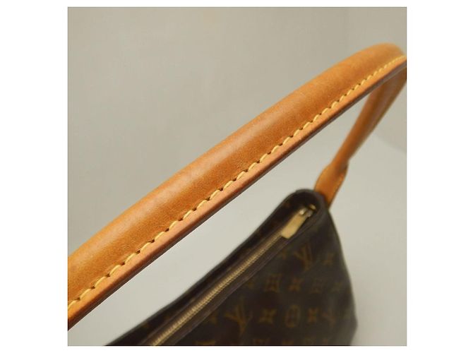 Borsa a tracolla Louis Vuitton Monogram Looping MM Marrone Monogramma - vista 7