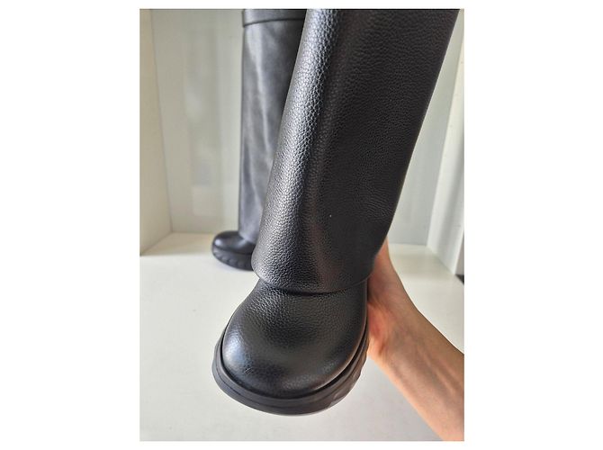 Givenchy Shark Lock Biker Stiefel aus schwarzem Leder - Ansicht 12