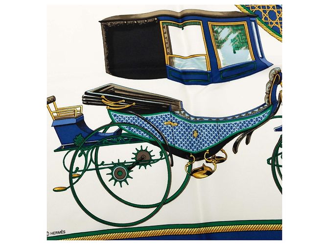 Silk In Hermès Foulard Carré 90 Hermes Folding Carriage Bianco Blu - vista 3