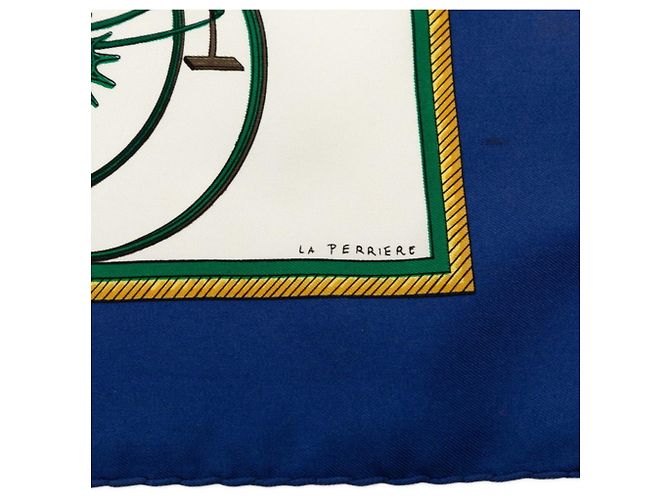 Silk In Hermès Foulard Carré 90 Hermes Folding Carriage Bianco Blu - vista 6