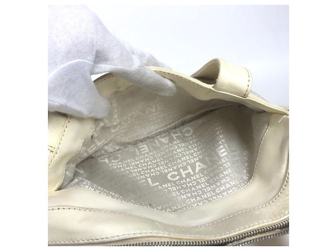 Borsa Chanel in pelle e tela beige Crudo - vista 14