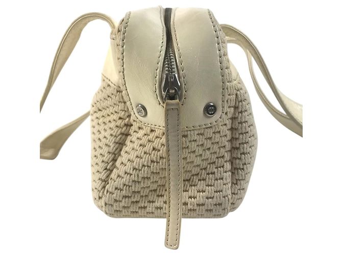 Borsa Chanel in pelle e tela beige Crudo - vista 4