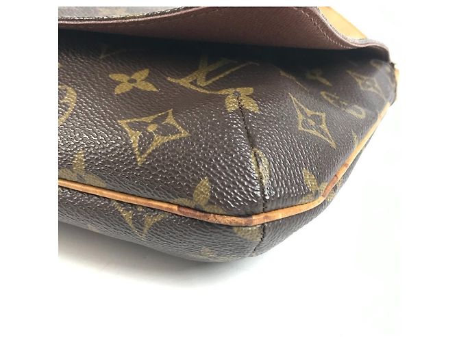 Borsa a Spalla Louis Vuitton Monogram Musette Tango Marrone - vista 6