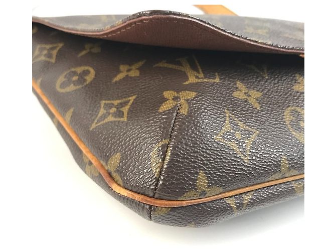 Borsa a Spalla Louis Vuitton Monogram Musette Tango Marrone - vista 7