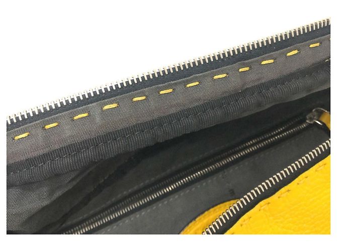 Borsa a tracolla Fendi Selleria Giallo - vista 14
