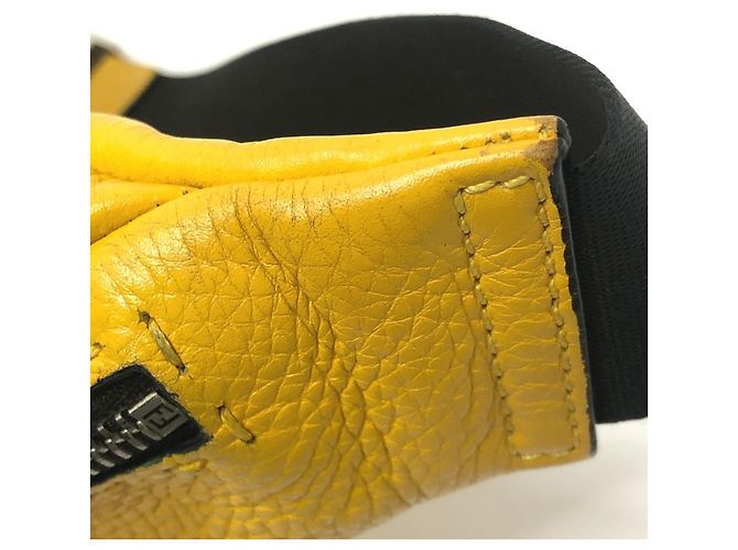 Borsa a tracolla Fendi Selleria Giallo - vista 9