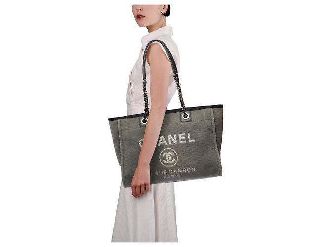 Borsa CHANEL Deauville in Denim Grigio - 103773 - vista 12
