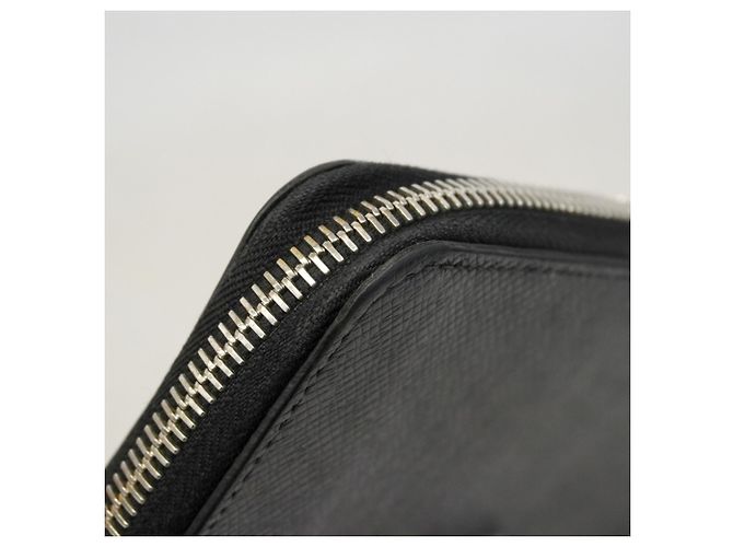 Louis Vuitton Taiga Zippy Wallet Grey - view 7