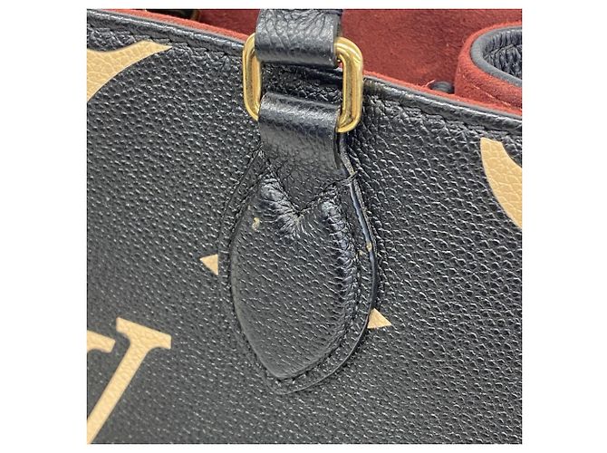 Borsa Louis Vuitton Monogram Empreinte OnTheGo PM Nero Beige - vista 11