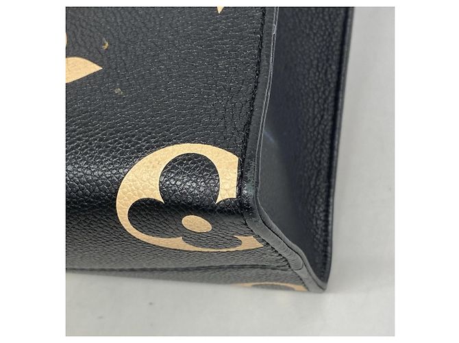 Borsa Louis Vuitton Monogram Empreinte OnTheGo PM Nero Beige - vista 6