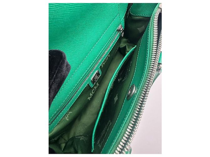 MCM Elda Bolsa de Mão em Couro Saffiano - Verde - vista 14