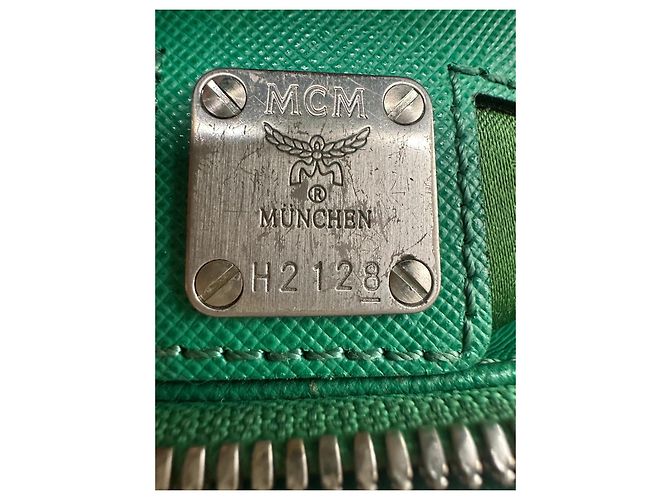 MCM Elda Bolsa de Mão em Couro Saffiano - Verde - vista 16