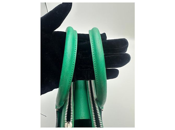 MCM Elda Bolsa de Mão em Couro Saffiano - Verde - vista 8
