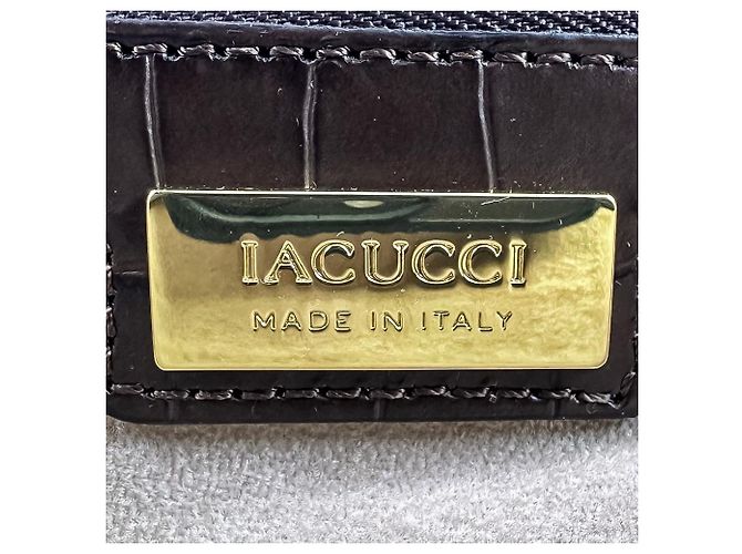 Autre Marque IACUCCI VELAR Borsa 2 way in pelle goffrata Marrone - vista 10