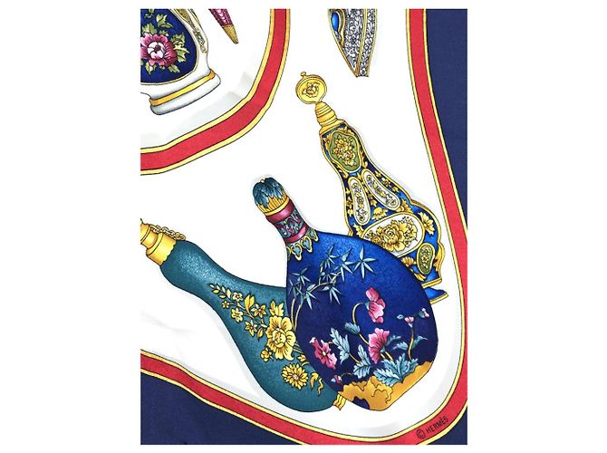Hermès Sciarpa in seta stampata profumo blu - vista 3