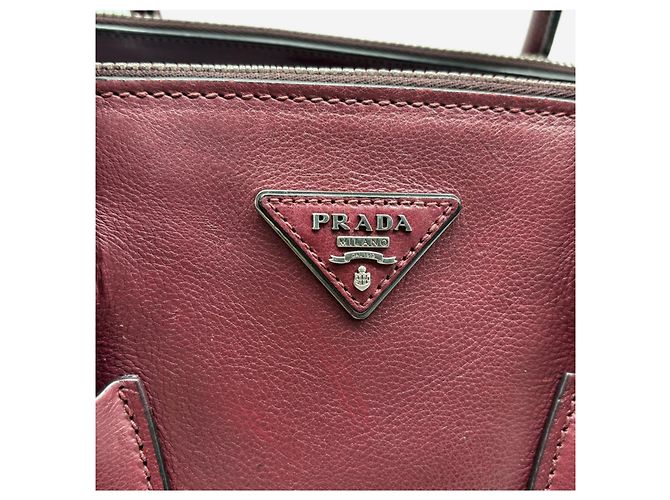 Prada Bolsa satchel de couro de vitelo glacê borgonha com dois bolsos Bordeaux - vista 7