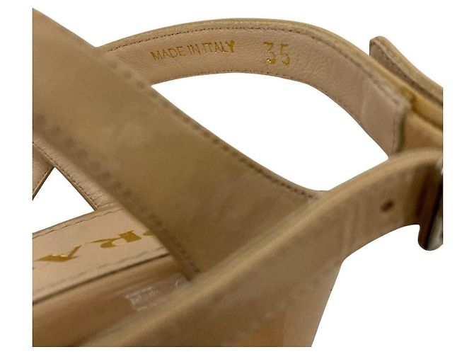 Sandali con zeppa in vernice Prada Beige - vista 9