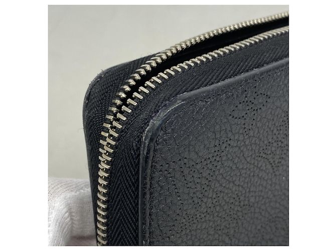 Louis Vuitton Mahina Zippy Wallet Schwarz - Ansicht 7