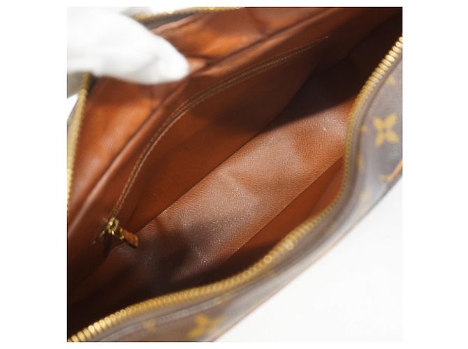 Borsa a Spalla Louis Vuitton Monogram Boulogne 30 Marrone - vista 4