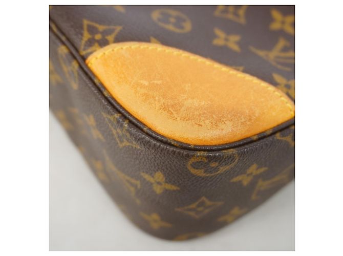 Borsa a Spalla Louis Vuitton Monogram Boulogne 30 Marrone - vista 6