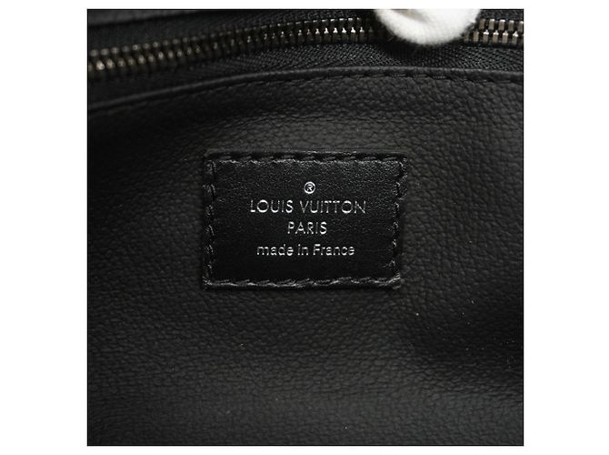 Beauty case Louis Vuitton Monogram Eclipse Dopp Kit Nero - vista 5