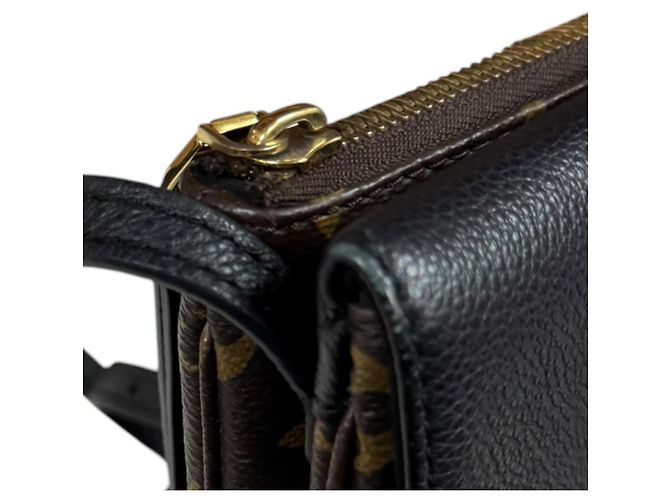 Borsa a tracolla Louis Vuitton Twice Monogram Marrone Nero - vista 14