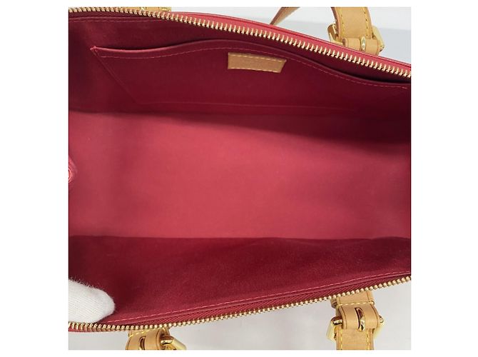 Borsa Louis Vuitton Vernis Rosewood Avenue Rosso - vista 4