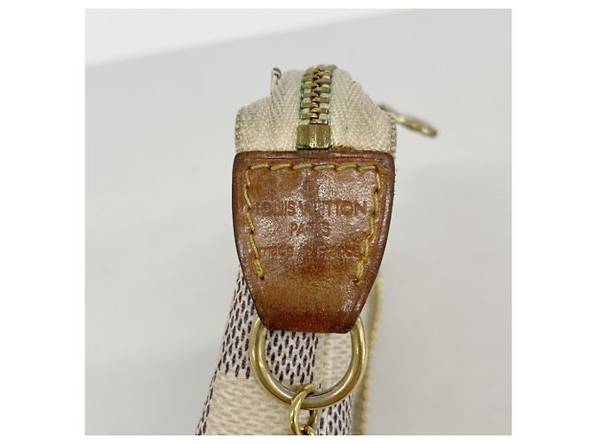 Louis Vuitton Damier Azur Mini Pochette Accessoires Bianco - vista 5