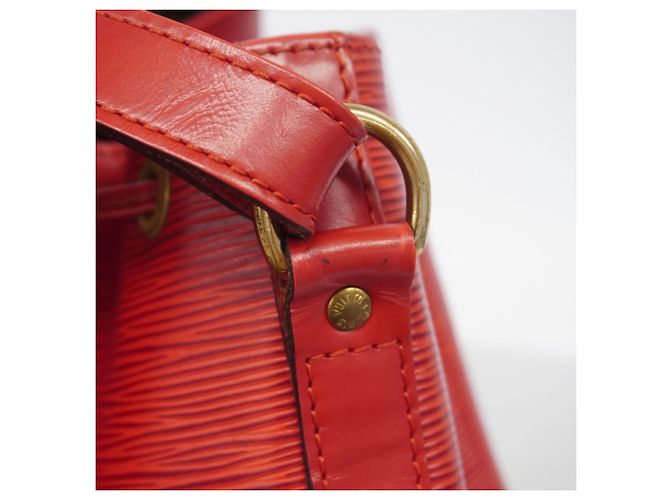 Borsa a Spalla Louis Vuitton Epi Noe Rosso - vista 10