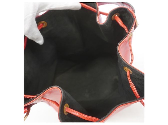 Borsa a Spalla Louis Vuitton Epi Noe Rosso - vista 4