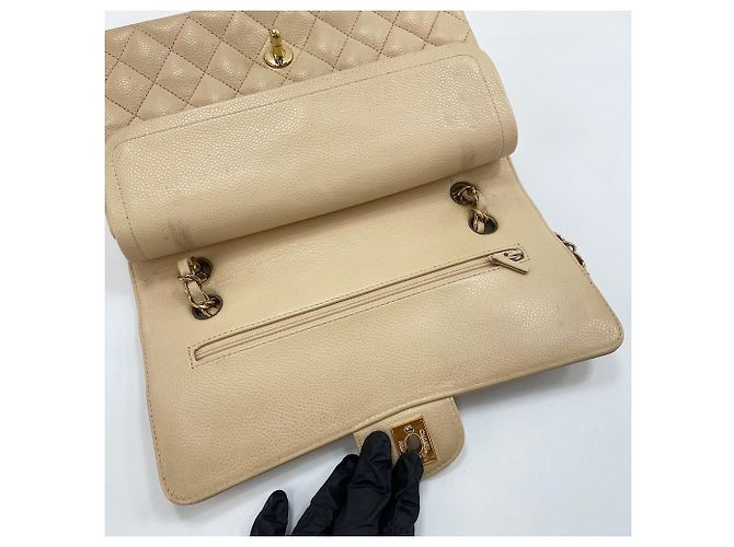 Borsa a tracolla Chanel Matelassé 25 Beige - vista 11