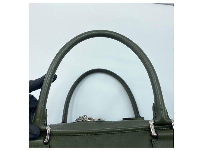 Loewe Amazona 44 Anagram Handbag in Green Leather - view 11
