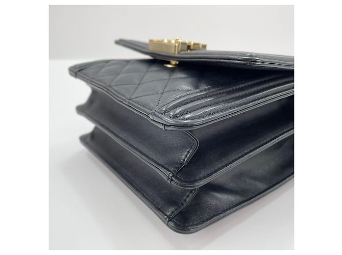 Borsa Chanel Boy in agnello nero - vista 9