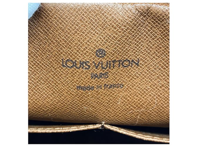 Clutch Louis Vuitton Monogram Compiegne 28 Marrone - vista 5