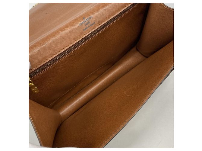 Bolsa Louis Vuitton Monogram Monceau 28 Marrom - vista 4