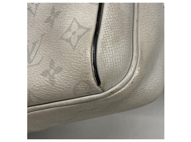 Bumbag Taigarama Louis Vuitton Bianco - vista 7