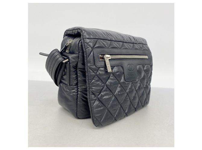 Borsa a Spalla Chanel Coco Cocoon Nylon Nero - vista 2