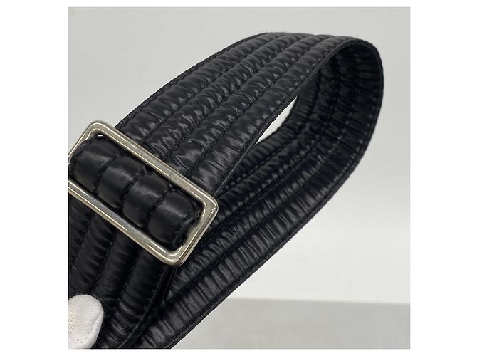 Borsa a Spalla Chanel Coco Cocoon Nylon Nero - vista 8