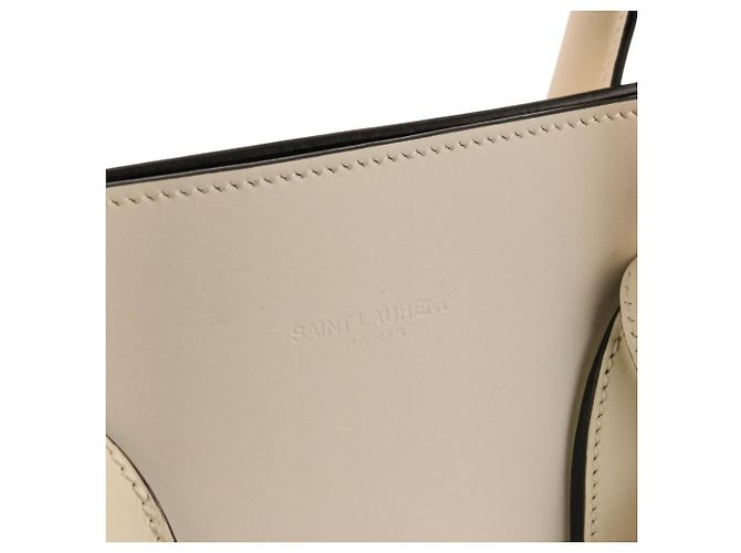 Yves Saint Laurent Sac de Jour Small 2-way Shoulder Tote Bag Crudo - vista 7