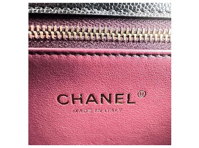 Timeless Borsa a tracolla Chanel Coco Mark Matelassé Caviar Skin Small Flap Chain Nero - vista 13