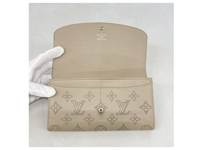 Louis Vuitton Mahina Portefeuille Iris Long Wallet - vista 8