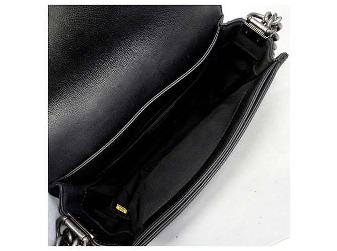 Sac à bandoulière Chanel Boy Chain Noir - vue 4